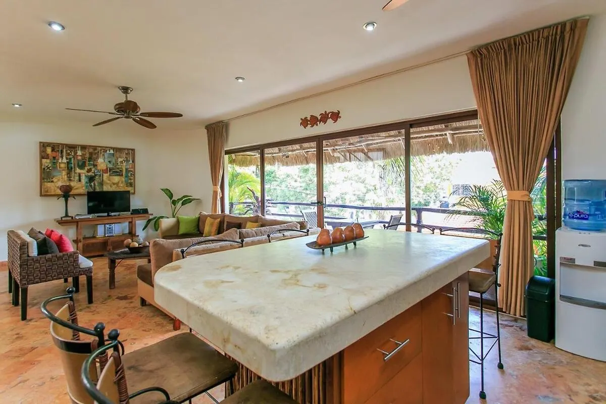 Beachside 3Br Penthouse With Private Pool And Ocean Views Playa del Carmen Holiday home